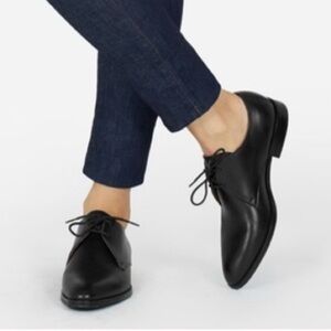 Everlane the modern Oxford in black size 9.5 EUC
